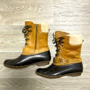 • Sperry Thinsulate Winter Boots •